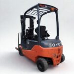 Visión trasera carretilla elevadora eléctrica Toyota 8FBMT18